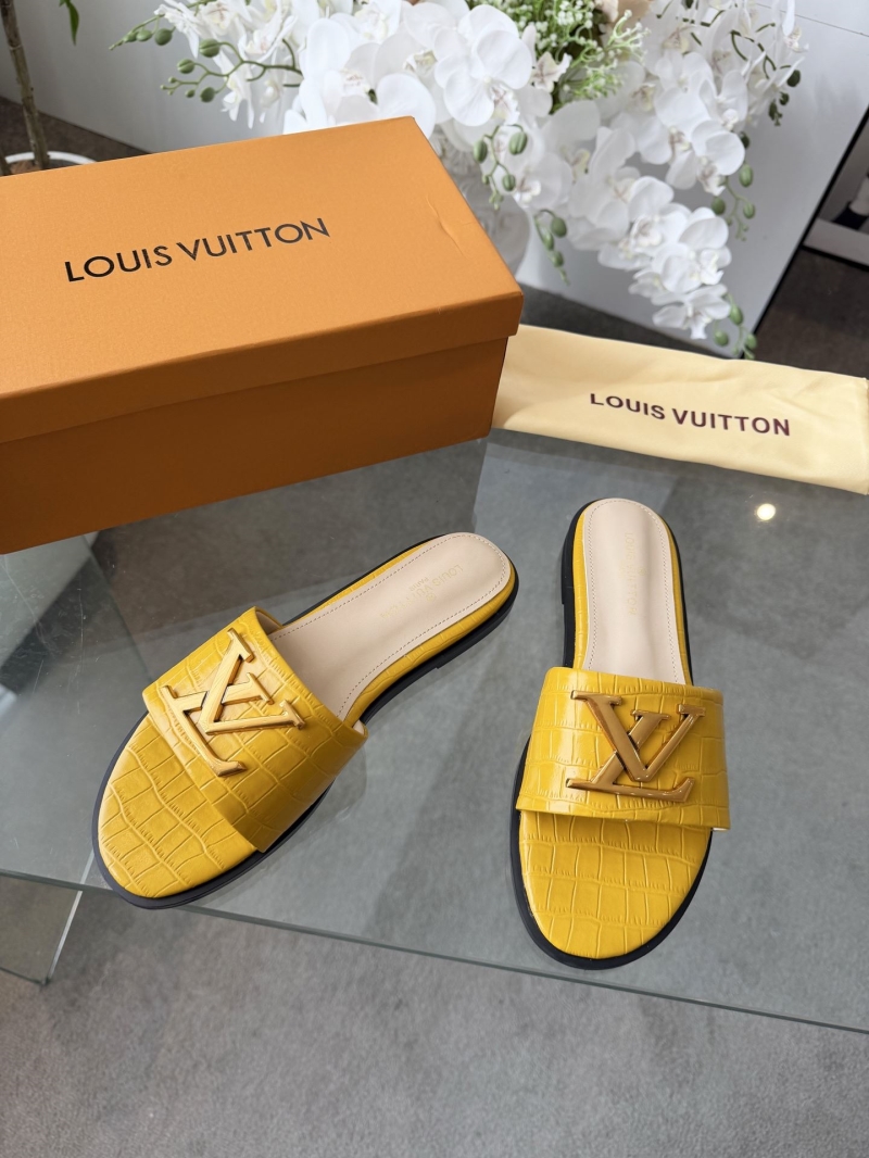 l0vis Vvtt0n slippers